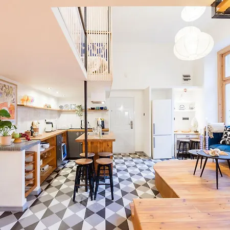 Spacious 5Br Retreat For 16 By Dohany Synagogue & Fashion St Budapest Exterior photo